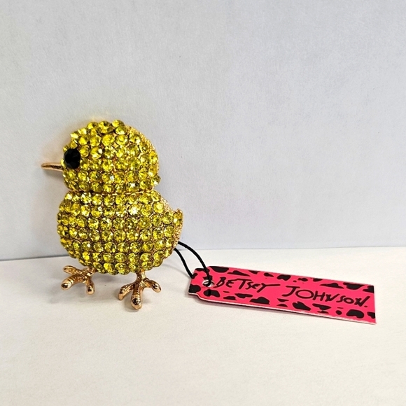 Betsey Johnson Accessories - Betsey Johnson Whimsical Yellow BABY CHICK BROOCH